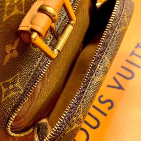 Vintage Louis Vuitton Montsouris MM - Picture 6 of 7
